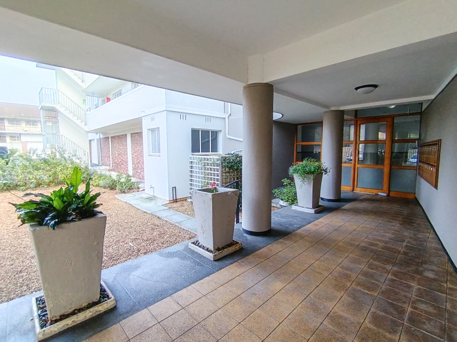 4 Bedroom Property for Sale in Claremont Western Cape